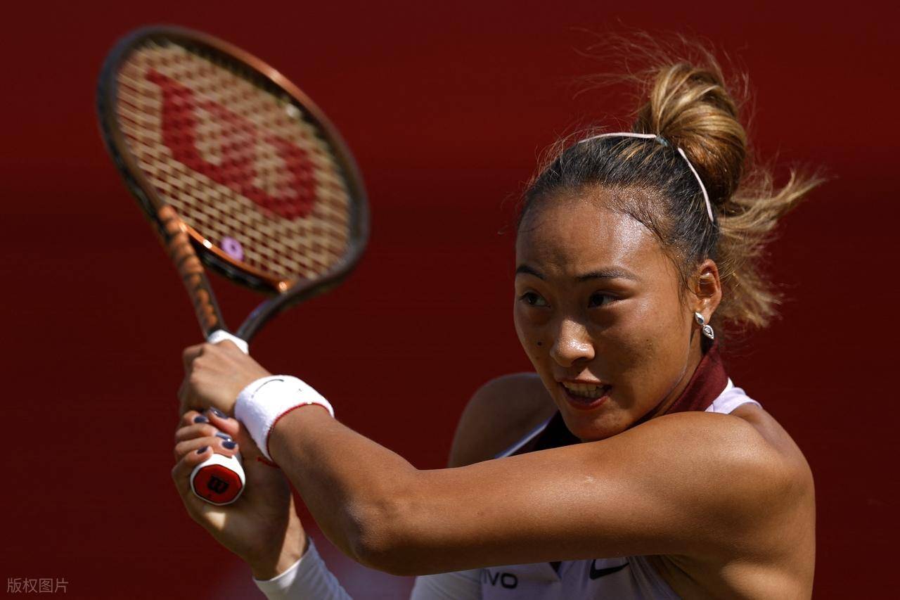 WTA500伦敦站：郑钦文不敌阿尼西莫娃的原因，小说都不敢这么写