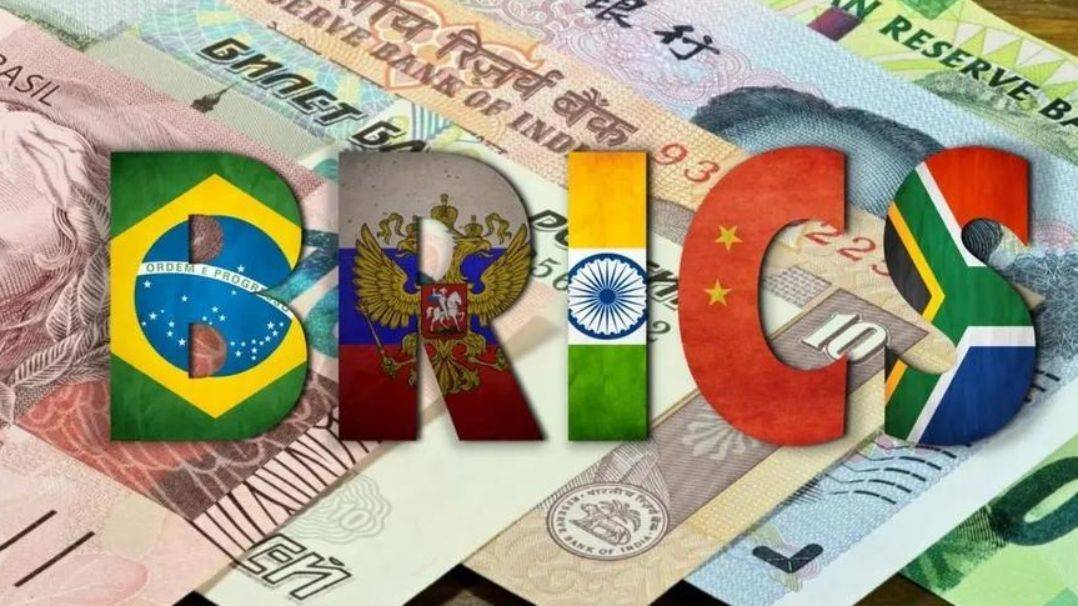大国“打架”，印度遭殃！特朗普下了一道通牒，逼它退出金砖组织