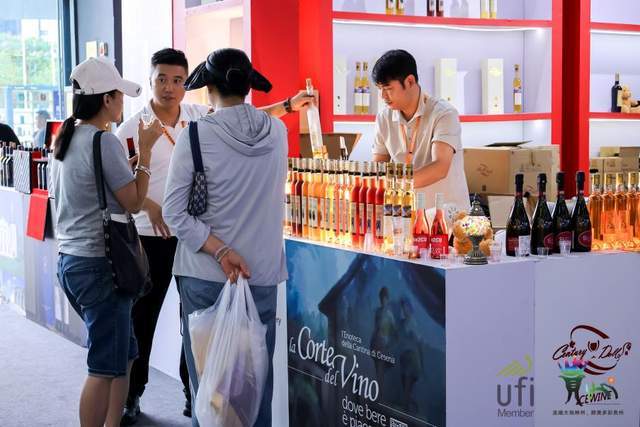 第三届贵州省消费品博览会之酒食展开幕在即