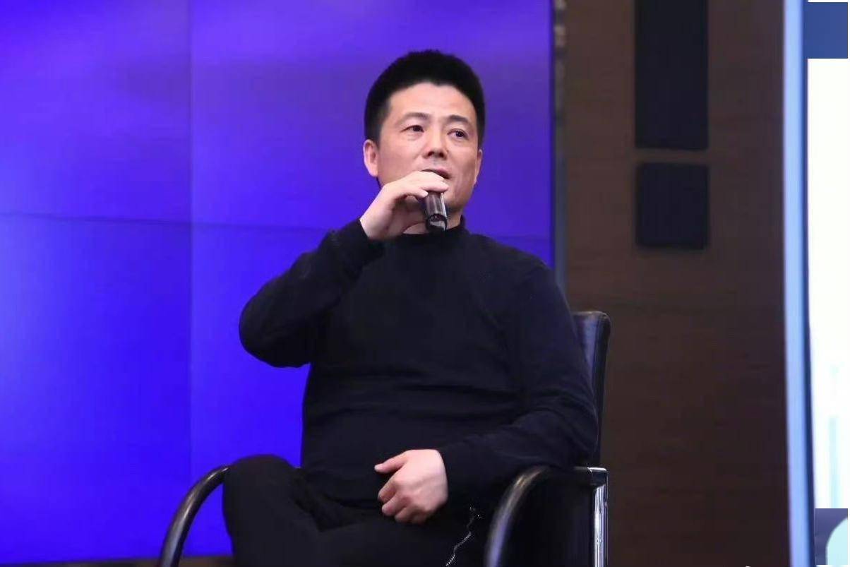 南极电商的救赎，靠对标优衣库？